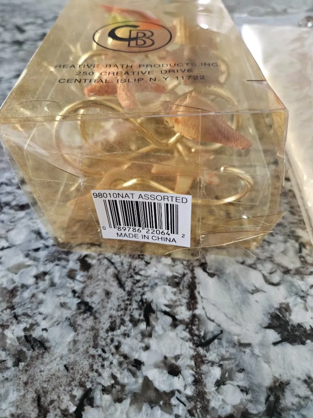 BRAND NEW SET OF RESIN SEASHELL SHOWER HOOKS & PALE PEACH PLASTIC SHOWER CURTAIN
